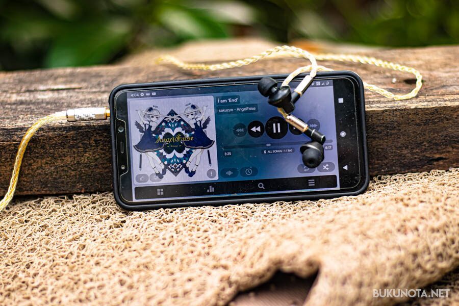 IEM : FiiO F5 warm sounding Review