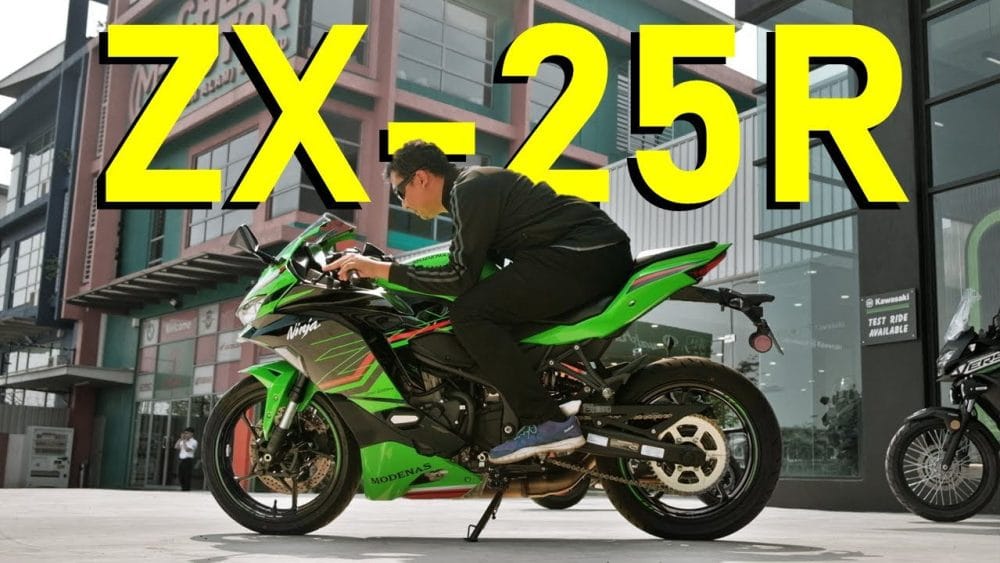 Bunyi sampai dulu, motor sampai kemudian | Kawasaki ZX-25R