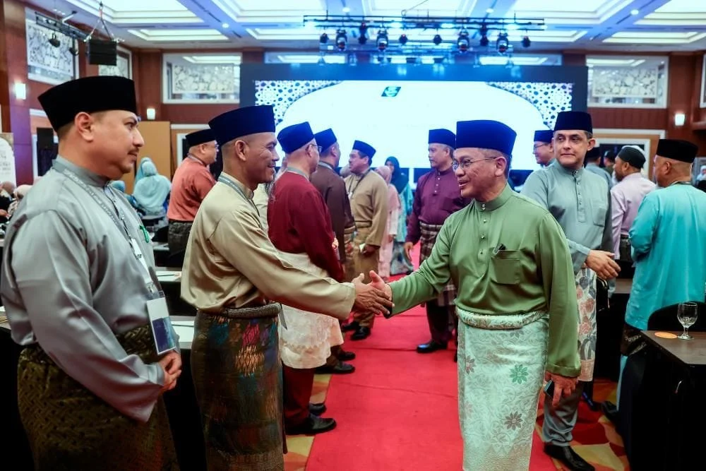 Datuk Dr. Mohd Na’im Mokhtar, Menteri di Jabatan Perdana Menteri (Hal Ehwal Agama).