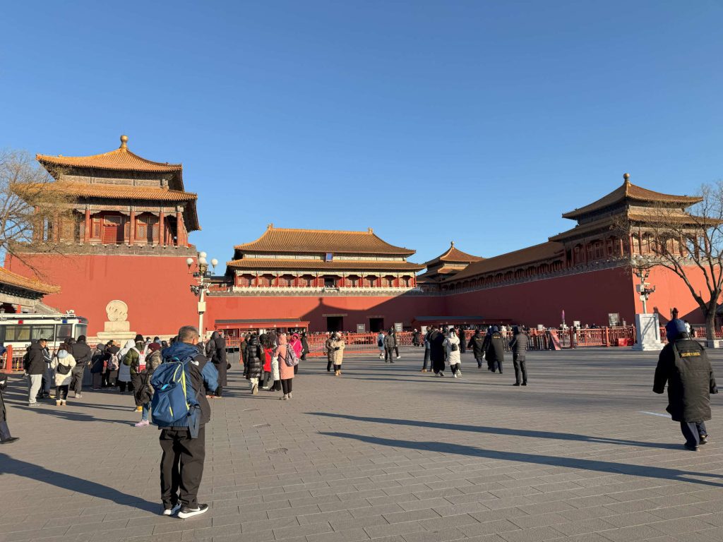 Pemandangan pintu masuk selatan (Meridian Gate) Forbidden City