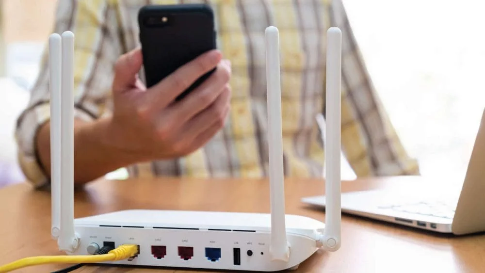 Kompilasi semua pelan broadband utama Malaysia 2025