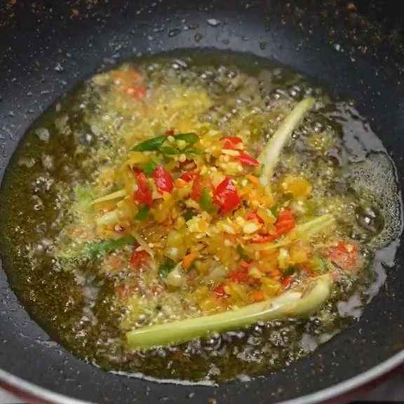 Ayam Cili Santan Che Sayang Kitchen