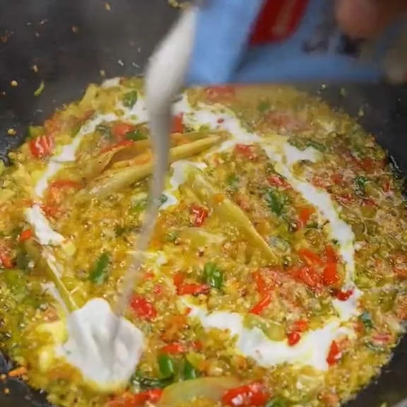 Ayam Cili Santan Che Sayang Kitchen