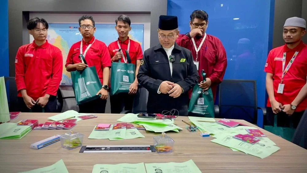 Haji 2025: Malaysia negara pertama agih kad Nusuk sebelum berlepas ke Arab Saudi